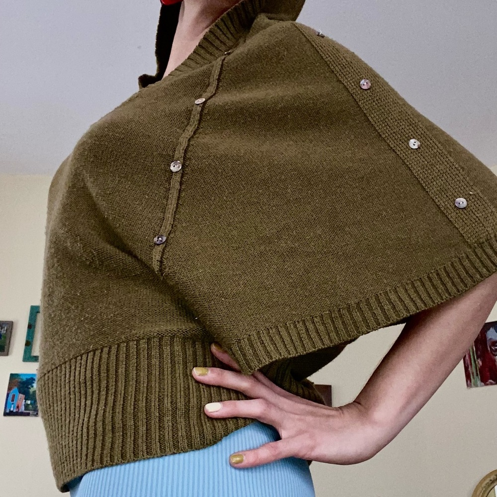 Ya LOS ANGELES Pullover Poncho w/ Hood and Sleeves